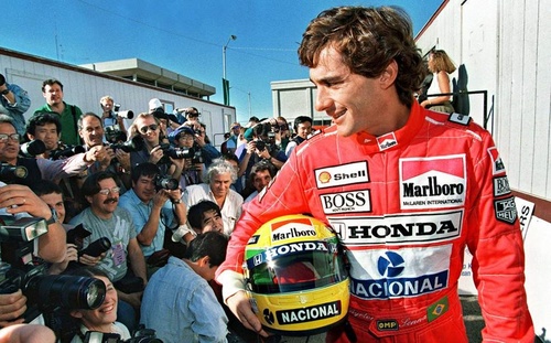 Ayrton-Senna_25year.jpg